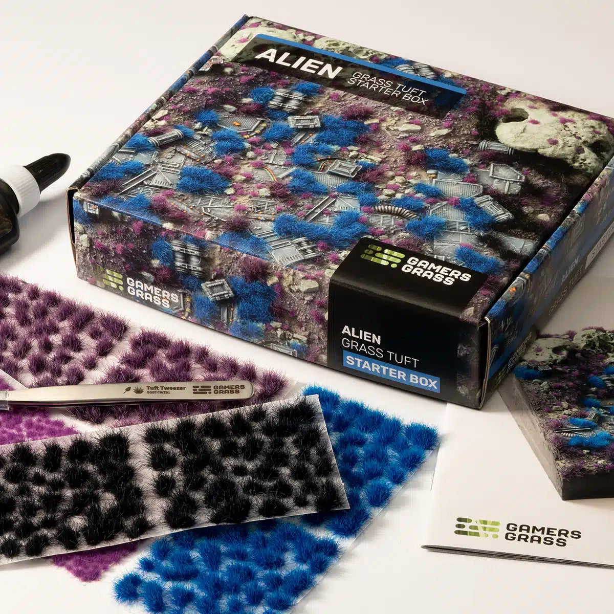 Gamers Grass Tuft Starter Box - Alien